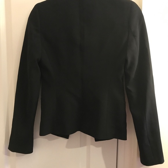 T. babaton Black Blazer - Picture 5 of 5